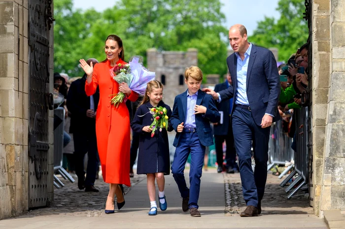 Outfituri Jubileu royals OKMagazine (5) jpg