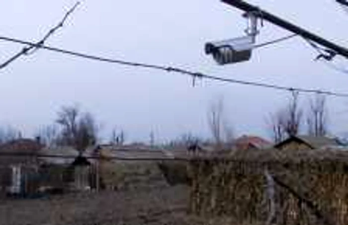 Unii săteni şi-au montat sistem de supraveghere la grajduri FOTO: Iulian Bunilă