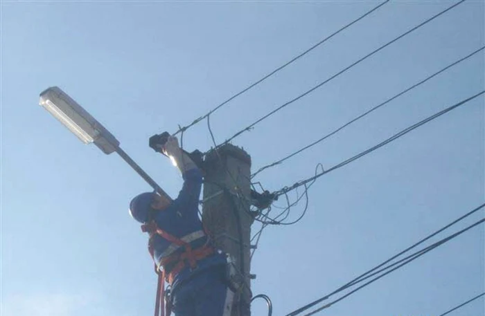 Mii de teleormăneni răman fără energie electrică foto: Adevărul