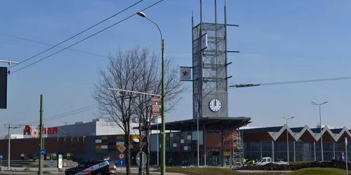 Mall-ul Coresi îşi deschide porţile în 27 martie. FOTOSimona Suciu