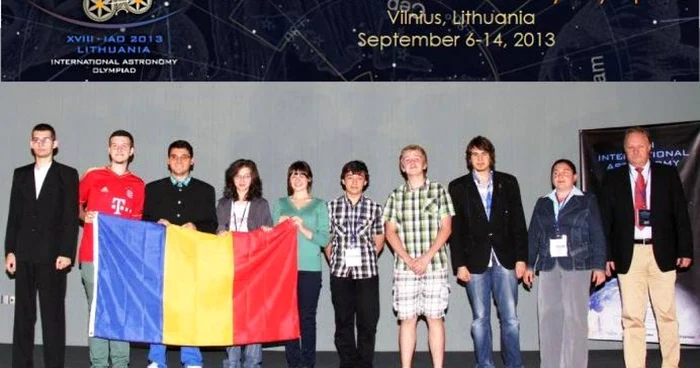 Olimpicii români au concurat cu alţi 160 de elevi din 20 de ţări FOTO: Facebook