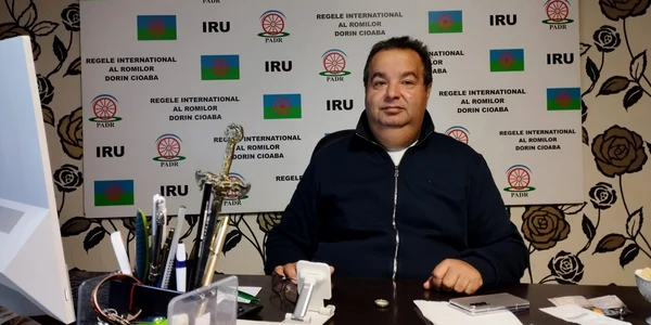 Dorin Cioaba regele romilor FOTO www turnulsfatului ro jpeg