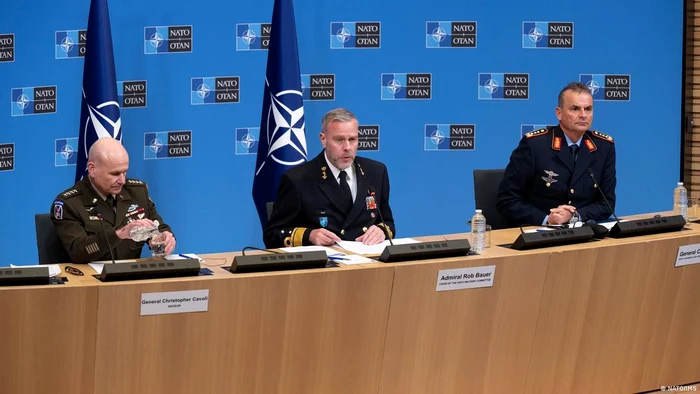 Conferință de presă cu amiralul olandez Rob Bauer după reuniunea Comitetului Militar al NATO