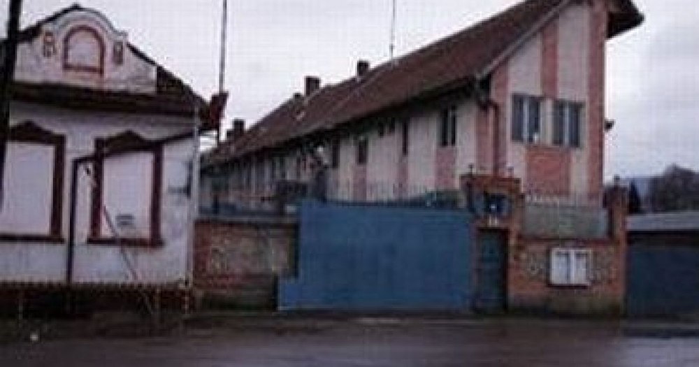 Record pentru cea mai scurtă evadare, stabilit la Brașov. Unde l-au prins polițiștii pe deținut