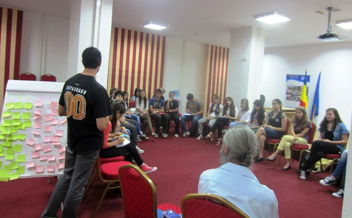 Prin participarea la eveniment, tinerii au înţeles că Uniunea Europeană are pentru ei o multitudine de posibilităţi