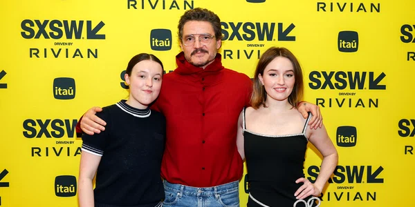  Bella Ramsey, Pedro Pascal și Kaitlyn Dever din The Last of Us FOTO Getty Images