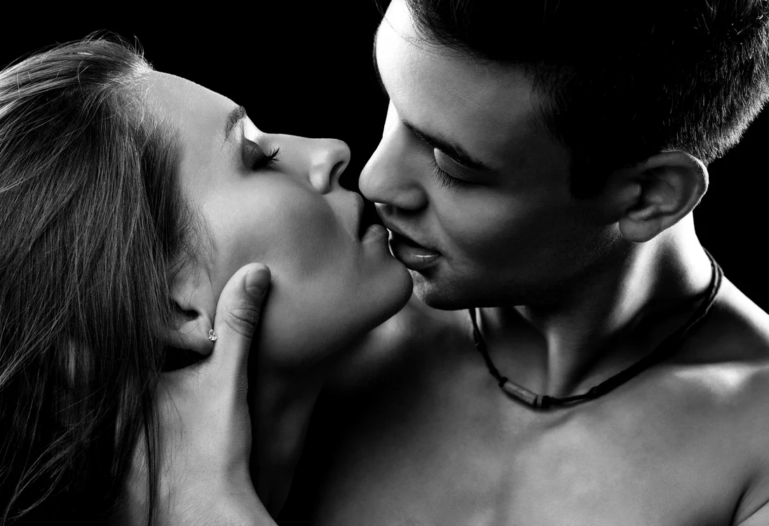 
    Înt-o relaţie actul sexual poate suda şi mai mult legătura dintre cei doi partenerifoto:123RF  
