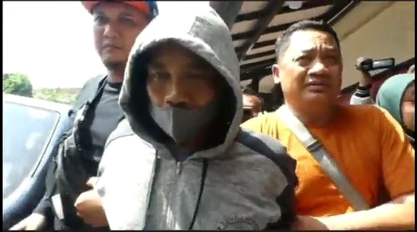 Tatăl criminal din Indonezia