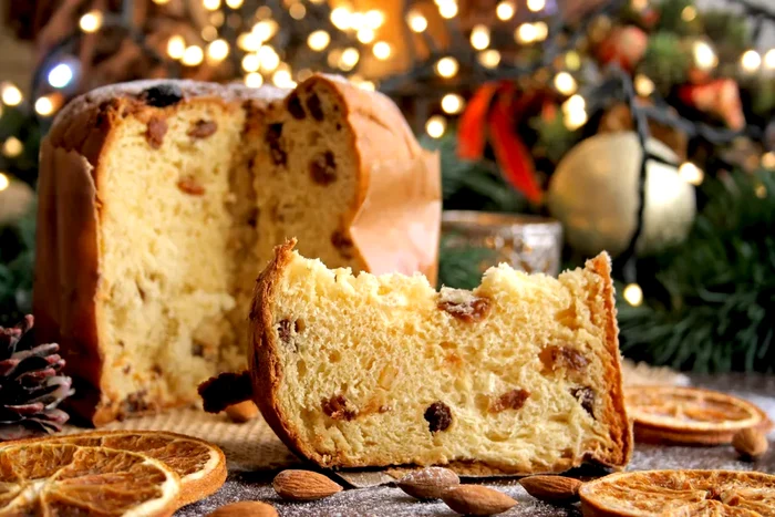 Panettone.
