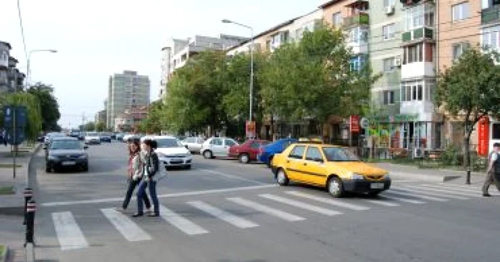 Slatina: Pietonii sunt în pericol pe zebră