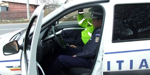 Poliţiştii au continuat acţiunile pe şoselele buzoiene