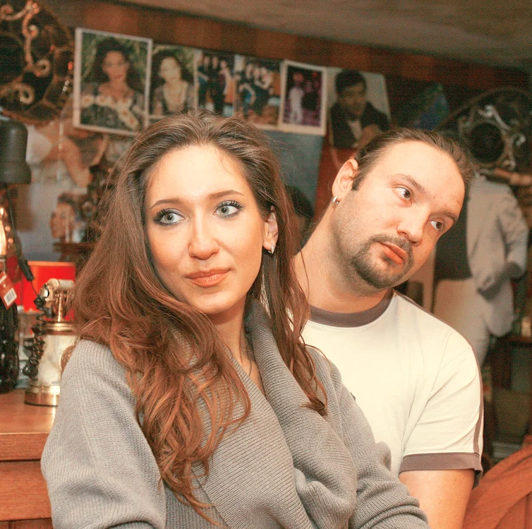 
    Ioana şi Ilias au fost  căsătoriţi şase  ani şi au divorţat  pe 3 noiembrieFoto: arhivă personală  
