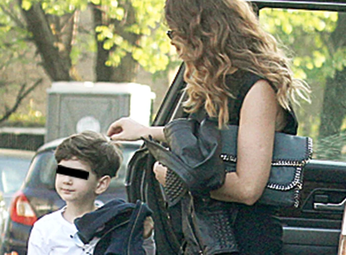 Claudia, fiica antrenorului, are un copil de 4 ani