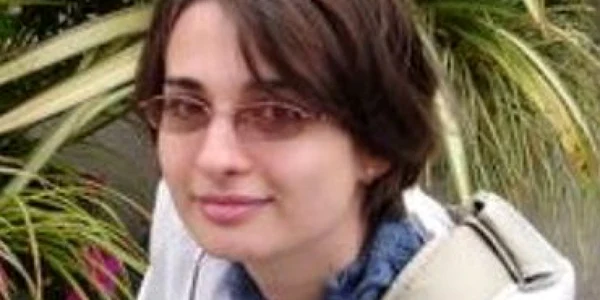 O româncă revoluţionează Internetul cu Vanish - Revista presei interne