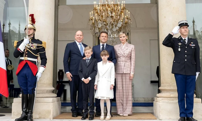 Prințesa Charlene și Albert de Monaco Facebook jpg