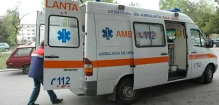 Băiatul a fost transportat la spital