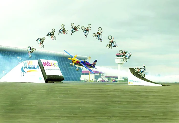 Fotografie realizată prin suprapunere de imagini