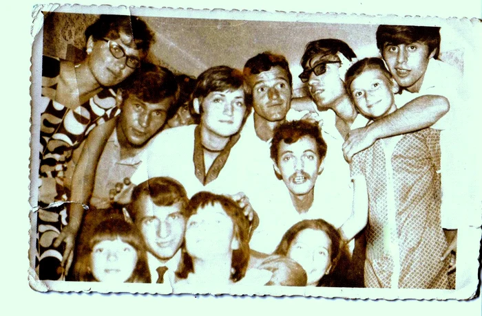 Grupul Albaștrii în 1971 FOTO arhiva personală Ion Toma Ionescu