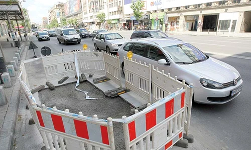 Ieri, la prânz,  groapa fusese astupată jpeg