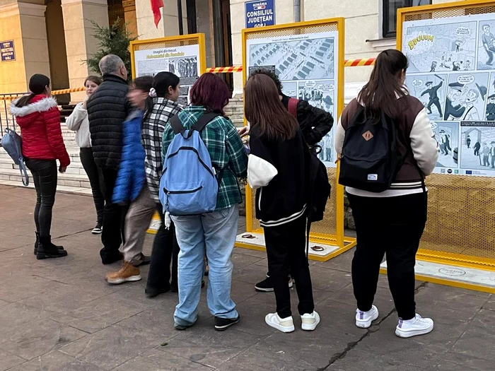 Expoziția de bandă desenată poate fi vizitată timp de două luni Foto: Răzvan Chiruță