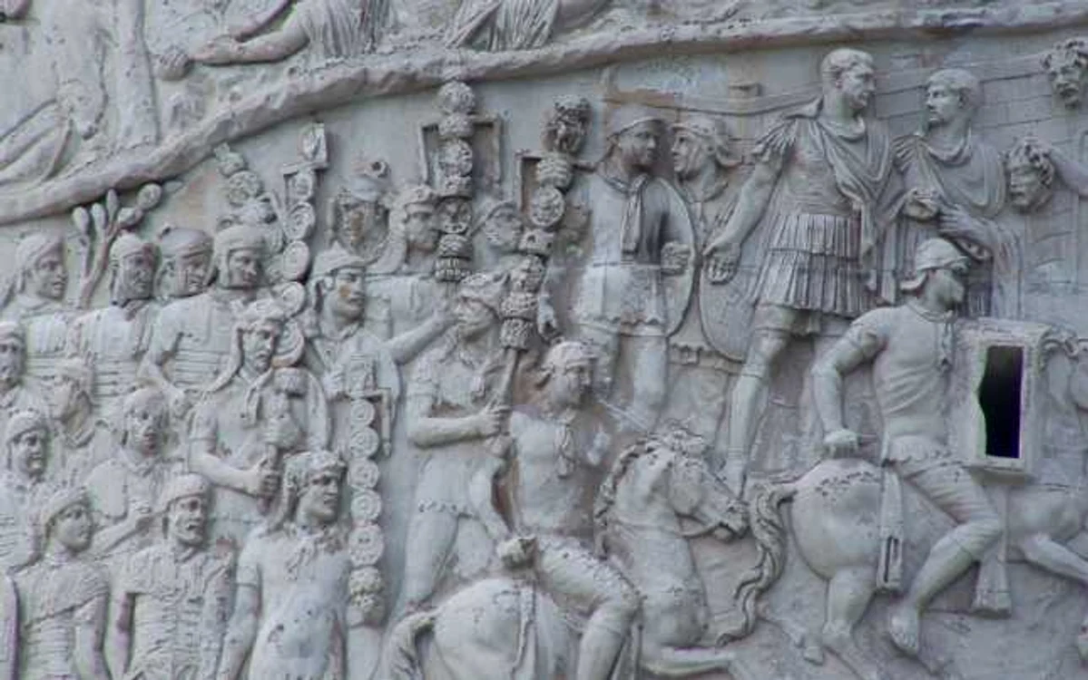 Scene de pe Columna lui Traian.
