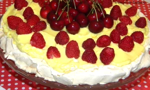 pavlova cu crema de vanilie poza 15 jpeg