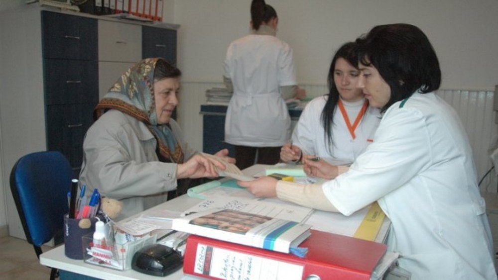 Cum afectează „Ordonanța trenuleț” sistemul de Sănătate. Medic: „Ne vom închide cabinetele, vom prioritiza pacienții”  ANALIZĂ
