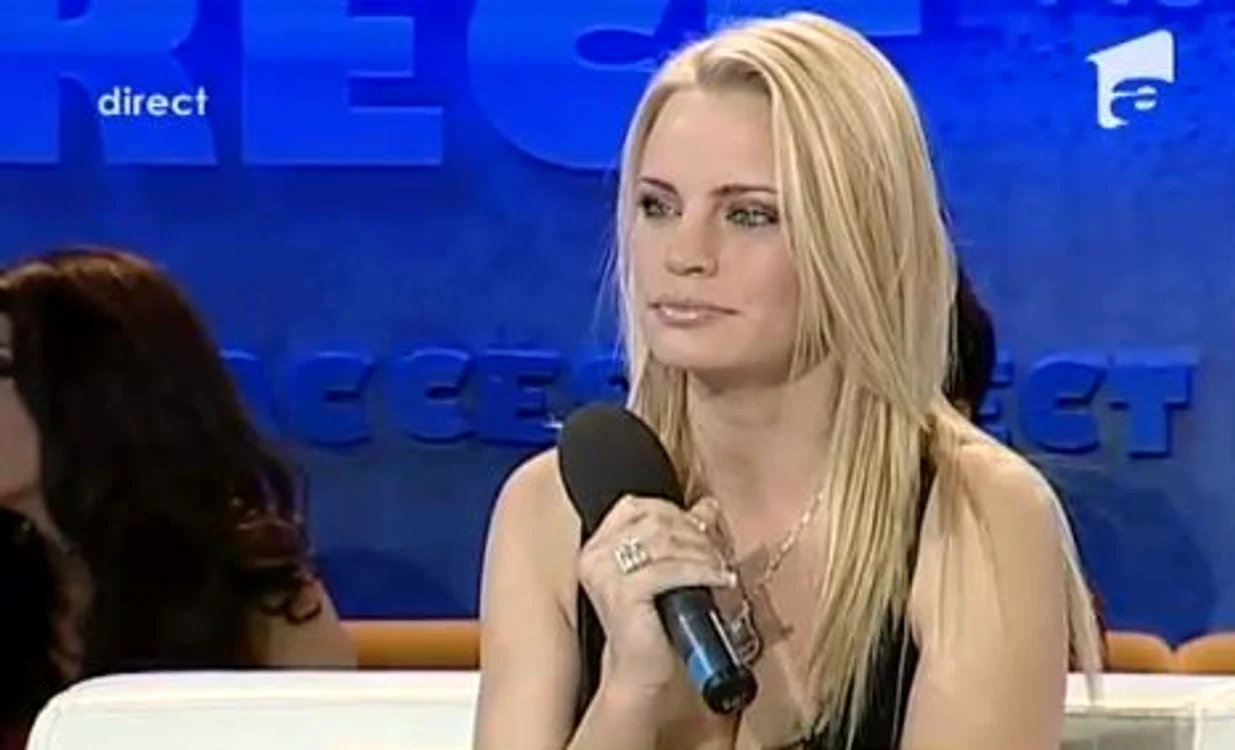 
    Mariana Roşca  