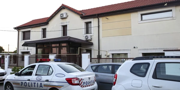 perchezitii masina politie foto inquam photos
