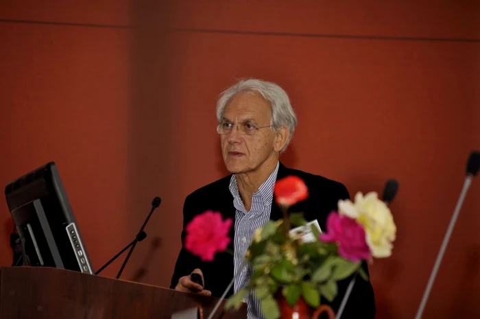 Celebrul fizician francez Gerard Mourou va conferenţia în România