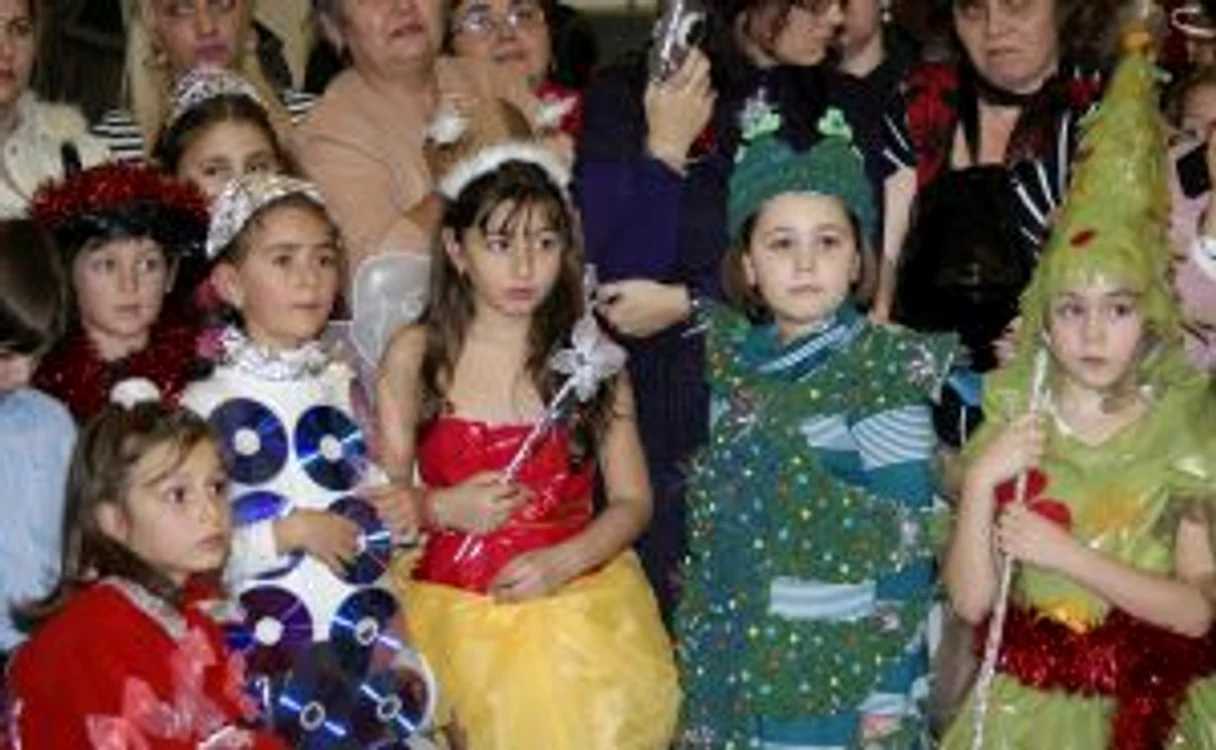 Parada de costume de la Tomis Mall a fost aplaudată de spectatori
