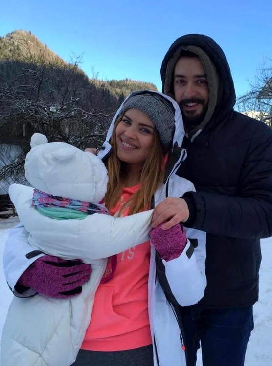 Fetița lor, Maria Elisabeta, are acum 5 ani