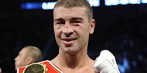 Lucian Bute și-a păstrat centura