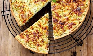 Tarta sărată cu ton şi dovlecei jpeg