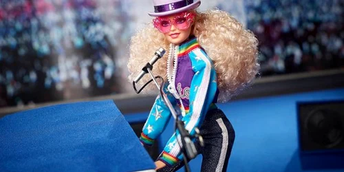 Barbie Elton John foto via Mattel