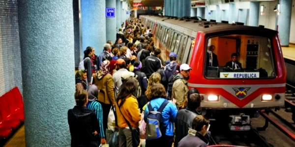 Circa 2.000 de salariaţi ai Metrorex vor protesta miercuri în Capitală