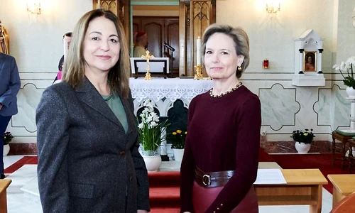 Principesa Sofia alături de Excelența Sa doamna Laura Aghilarre, Ambasadorul Republicii Italiene în România   Daniel Angelescu, Casa Majestății Sale jpg