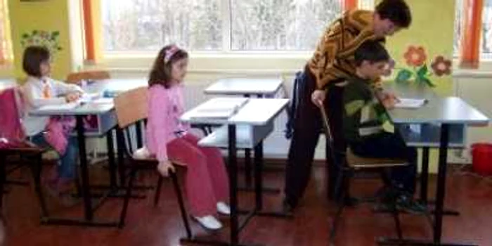 Ploieşti: Profesorii renunţă la catedre