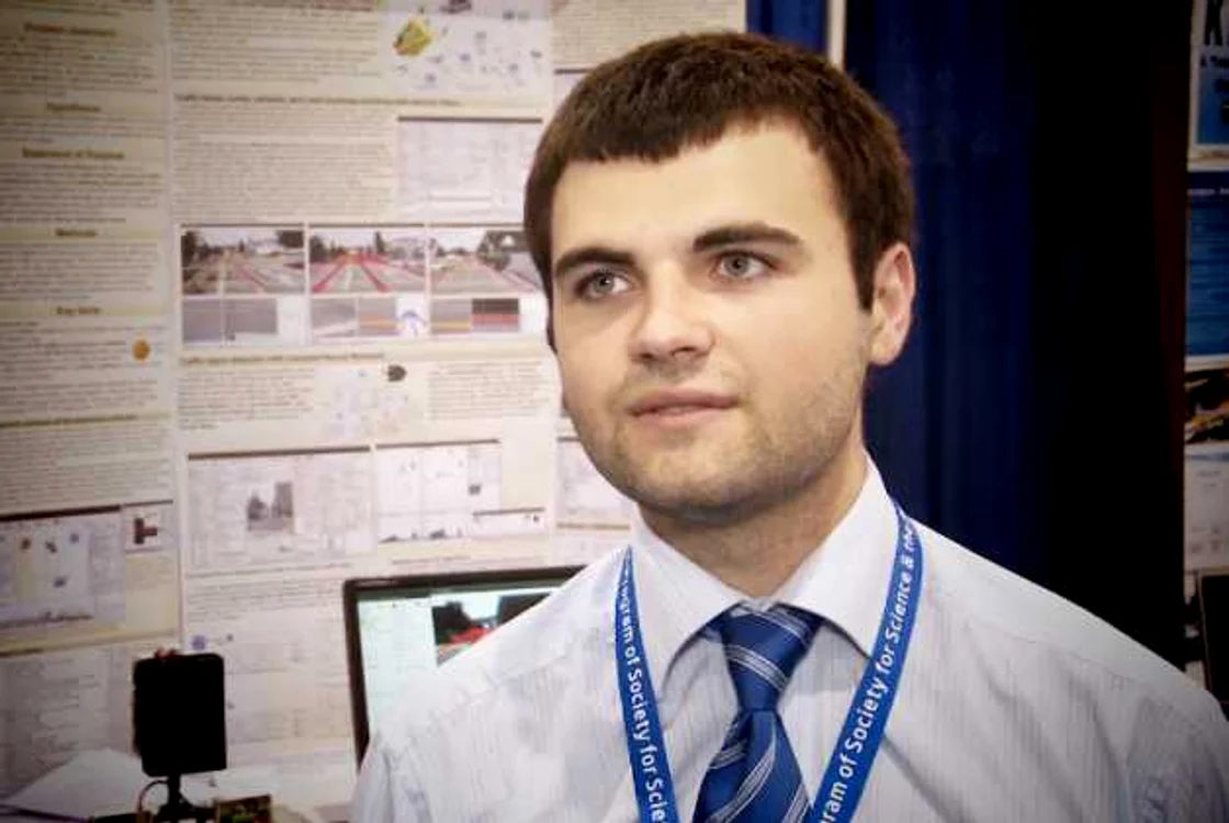 Ionuţ Budişteanu, unul dintre cei care a ţinut flacăra ştiinţei aprinsă în 2013