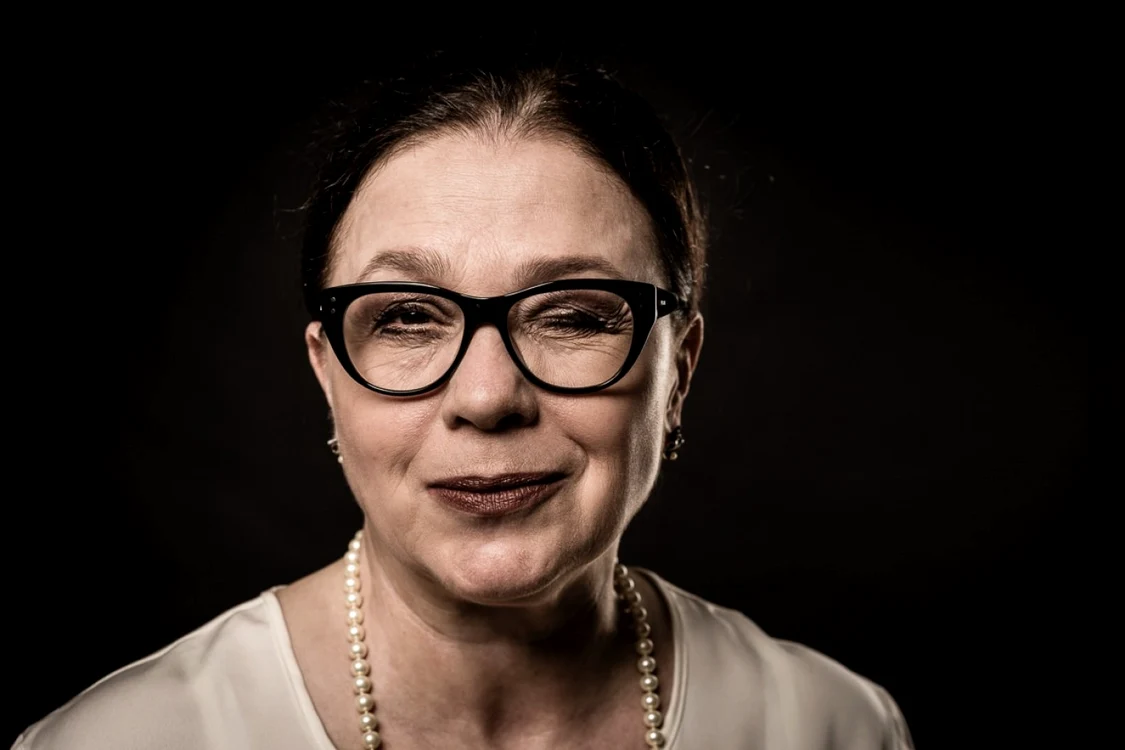 Virginia Mirea are rolul unei adolescente în "Kimberly"