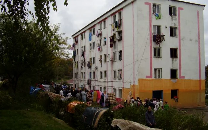 Astăzi 90 de familii au fost debranşate