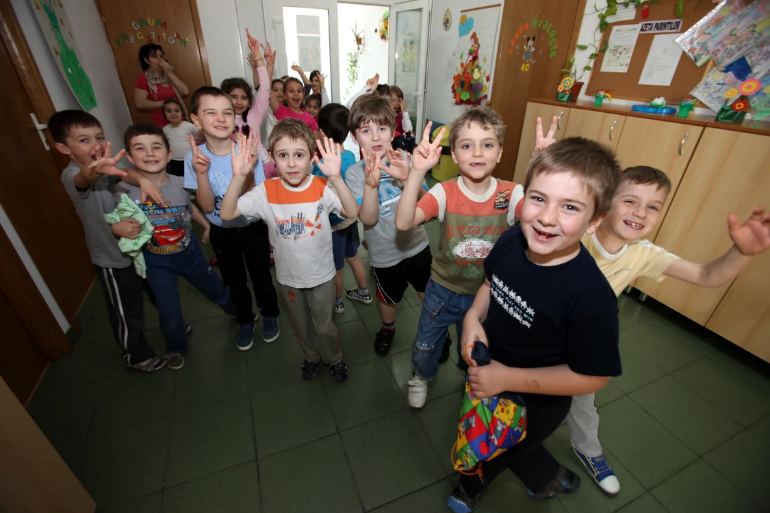 
    Copiii care împlinesc 6 ani vor merge la şcoală, în clasa "zero"  