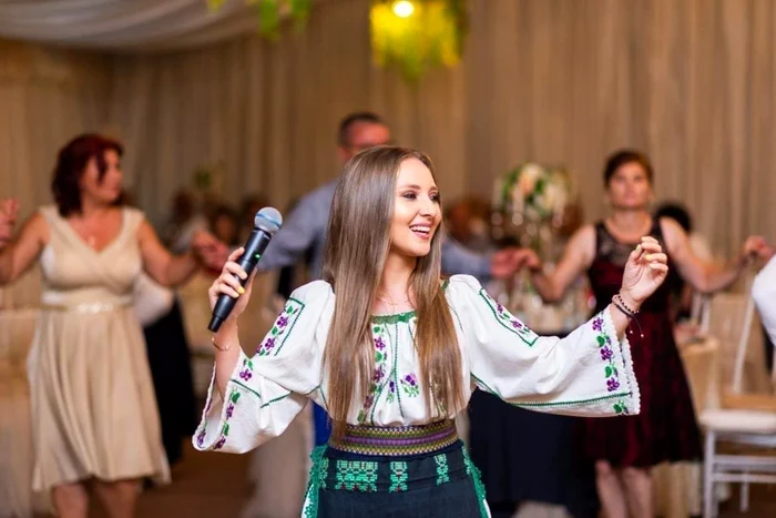  Ramona Mișcu și-a asigurat fanii că nu a fost rănită. FOTO Facebook  Ramona Mișcu, 