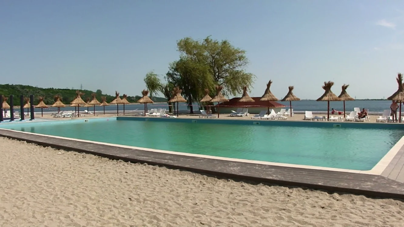 Piscina Plajei Olt din Slatina este închisă din 30 iunie  (FOTO: Mugurel Manea)