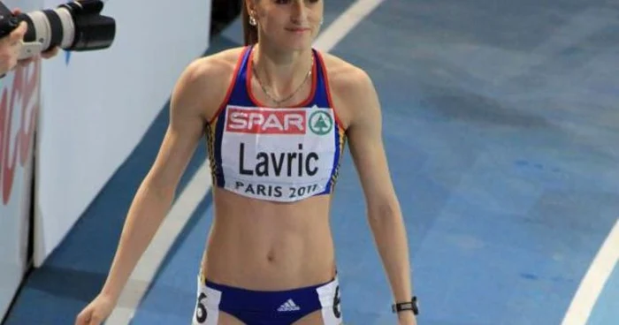 Mirela Lavric, la o competiţie în Paris FOTO Facebook