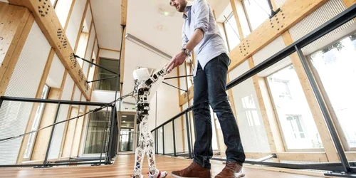 robotul poppy imprimanta 3d