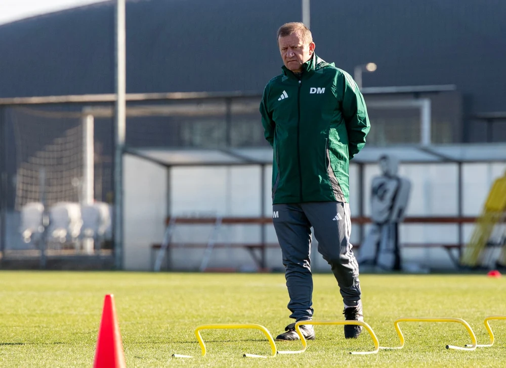 Se întoarce Dorinel Munteanu? Antrenorul român se află în negocieri cu noua echipă