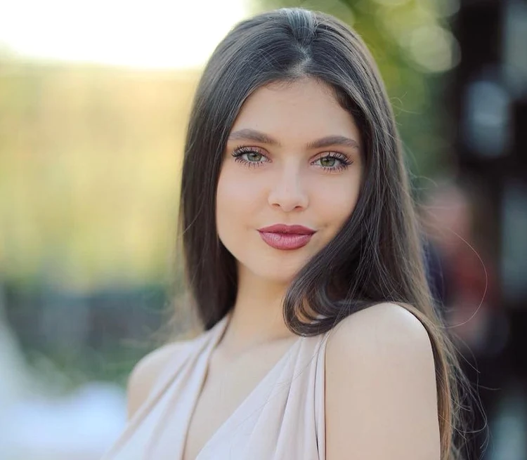 Elena Chiriac a vorbit despre dezavantajele frumuseții Foto: Arhivă personală