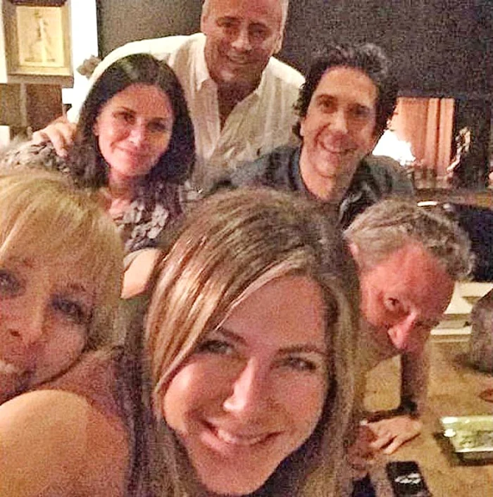 Aşa arată acum vedetele serialului