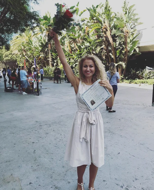 Anamaria Ferentz cetatenia americana (1) png